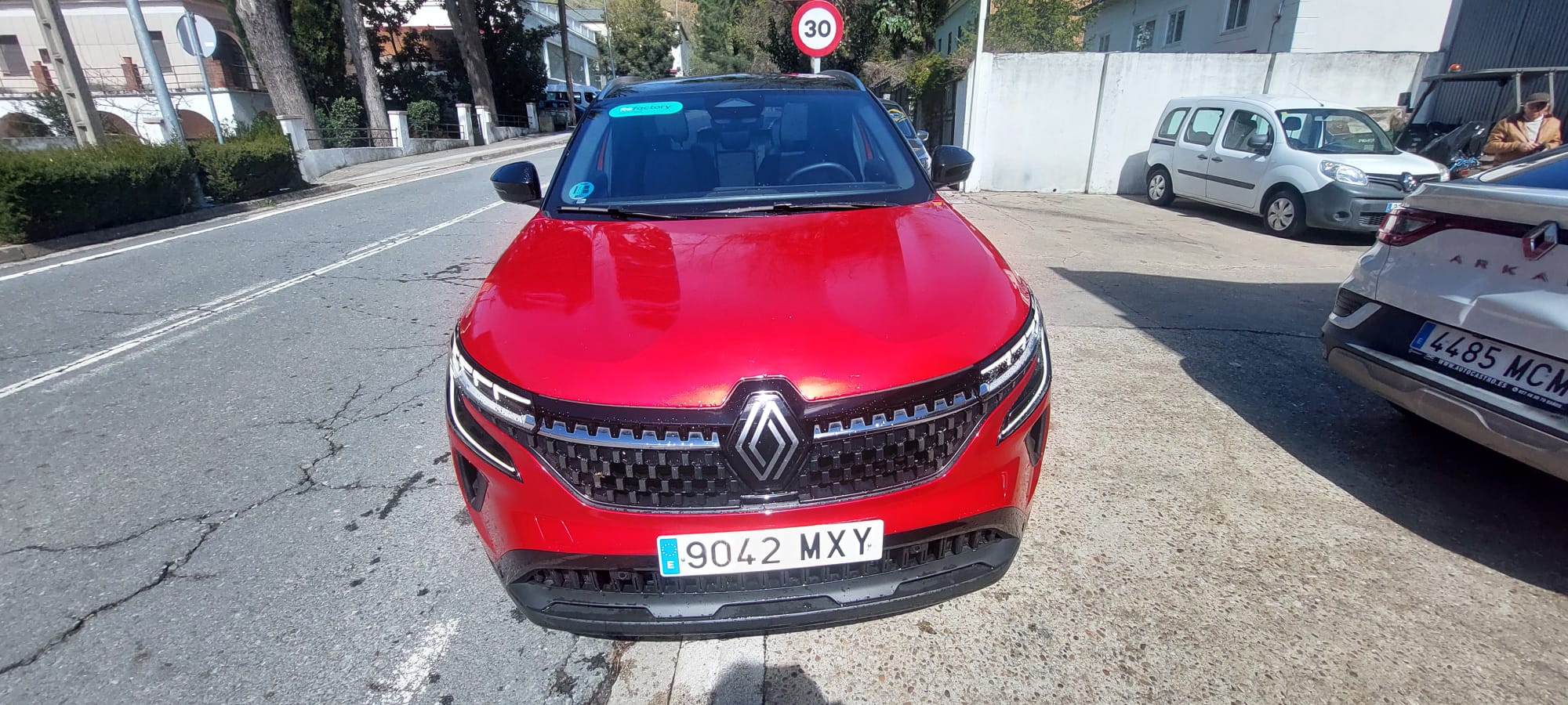 Renault Austral 200CV HYBR miniatura 10